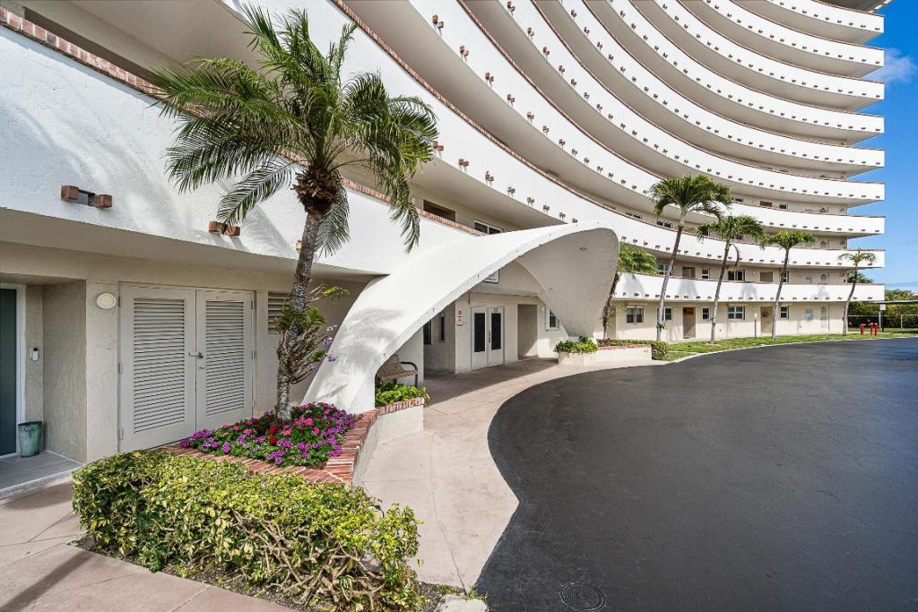 1537 E Hillsboro Boulevard, Unit 243, Deerfield Beach, FL 33441 Photo