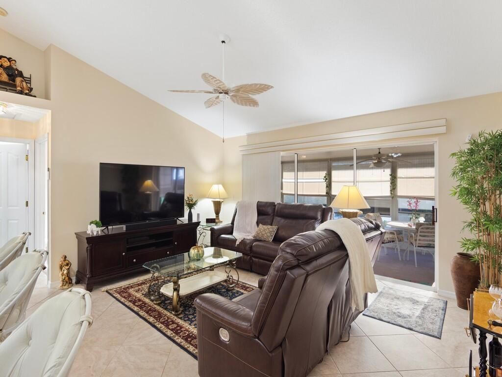 456 NW Casanova Circle, Port Saint Lucie, FL 34986 Photo