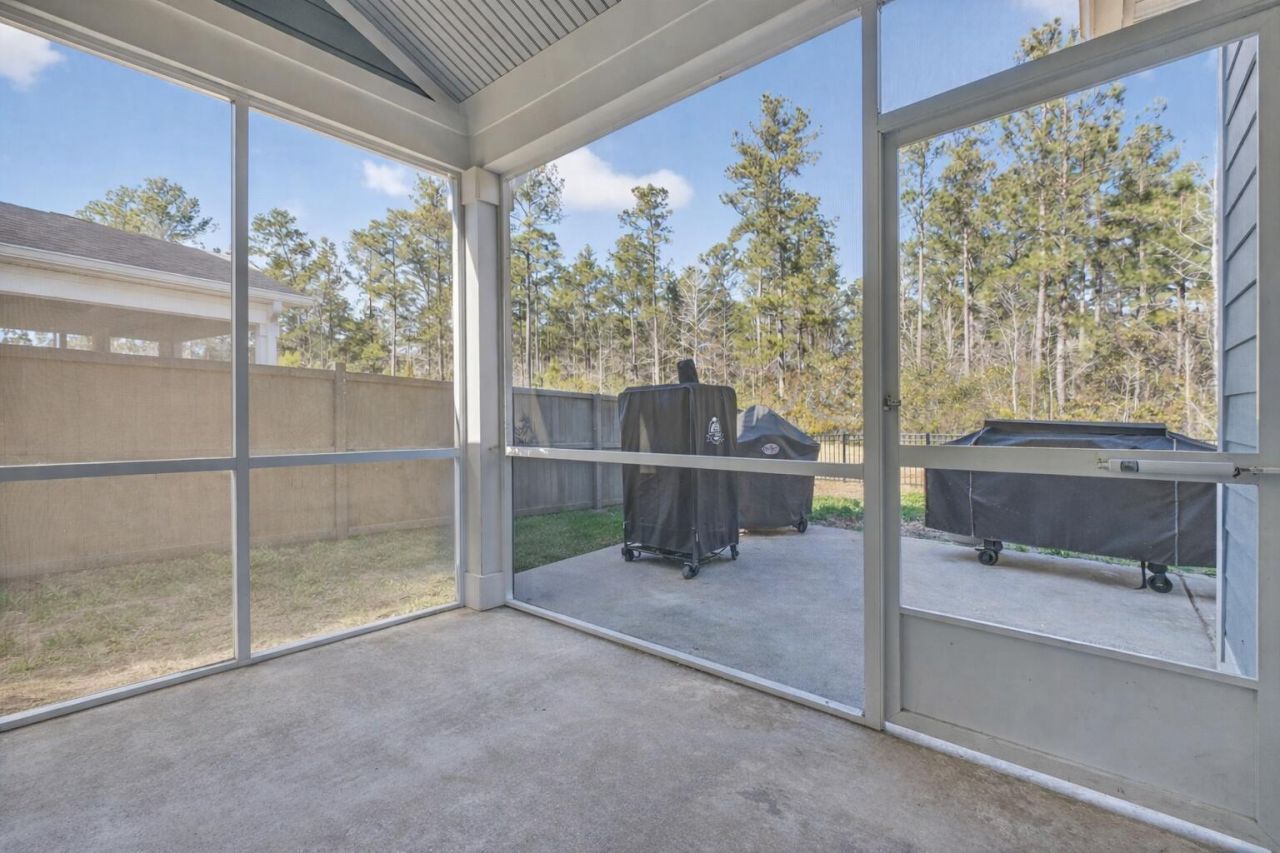 212 Shortmarsh Street Photo 26