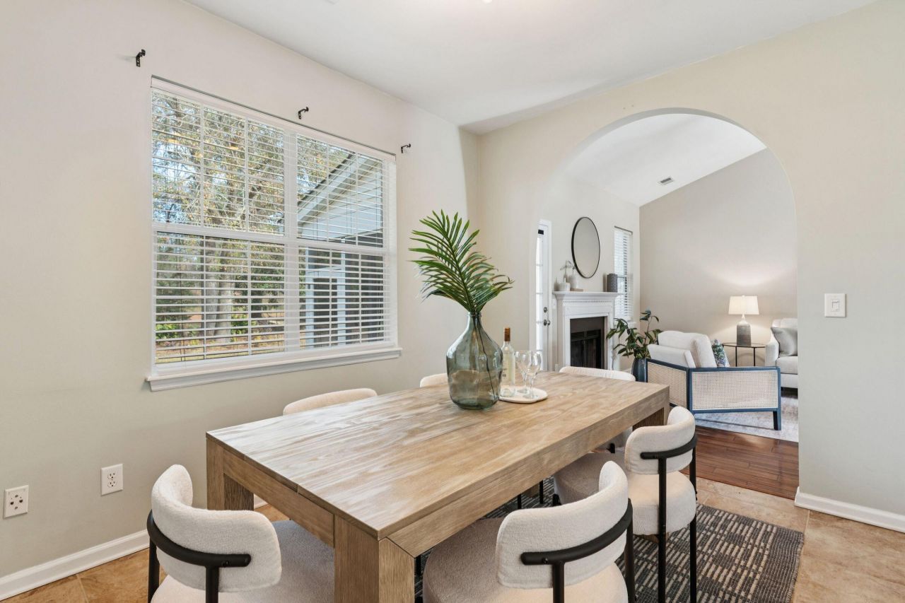 3261 Heathland Way Photo 14