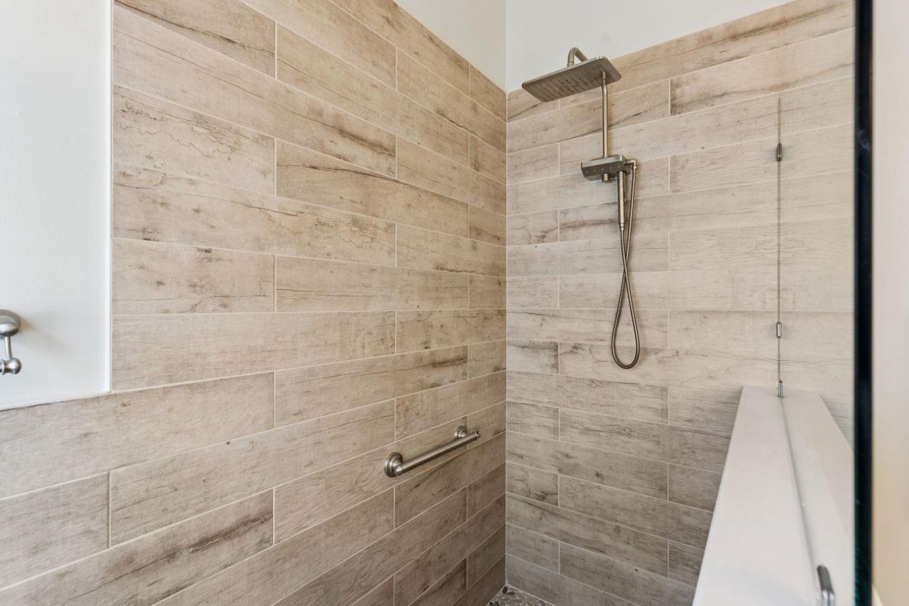 3261 Heathland Way Photo 19