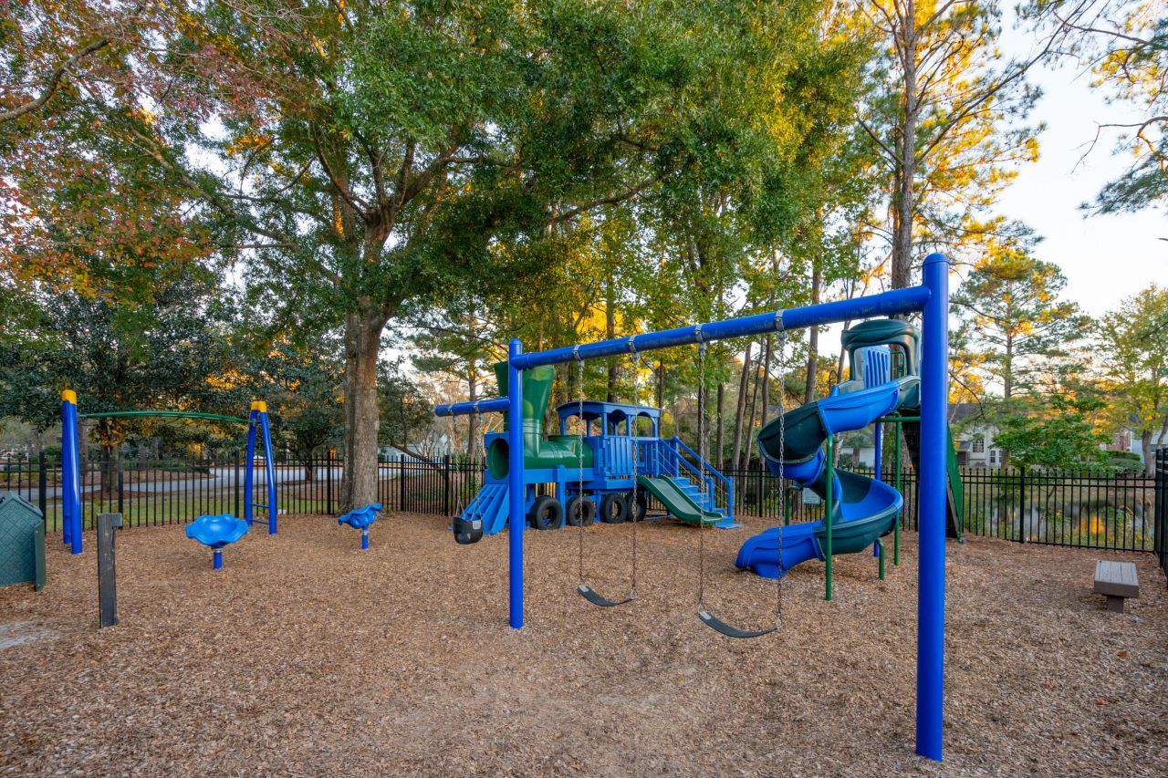 3261 Heathland Way Photo 36