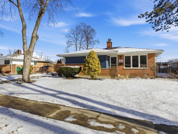 367 Park Avenue, Wheeling, IL 60090