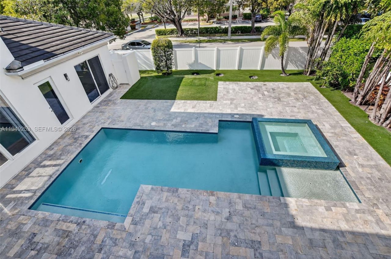 201 NE 6th St, Boca Raton, FL 33432 Photo