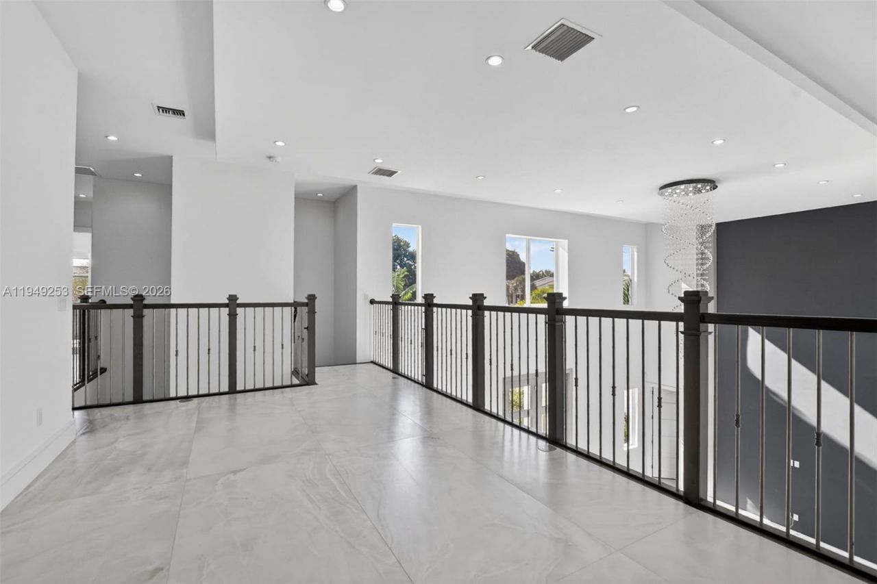 201 NE 6th St, Boca Raton, FL 33432 Photo