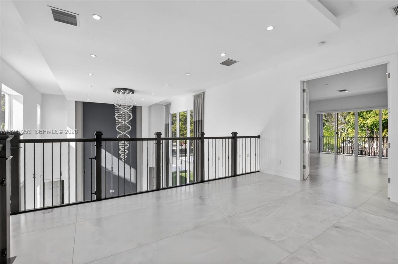 201 NE 6th St, Boca Raton, FL 33432 Photo