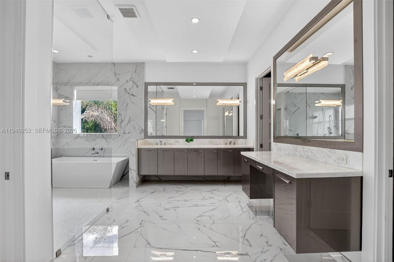 201 NE 6th St, Boca Raton, FL 33432 Photo