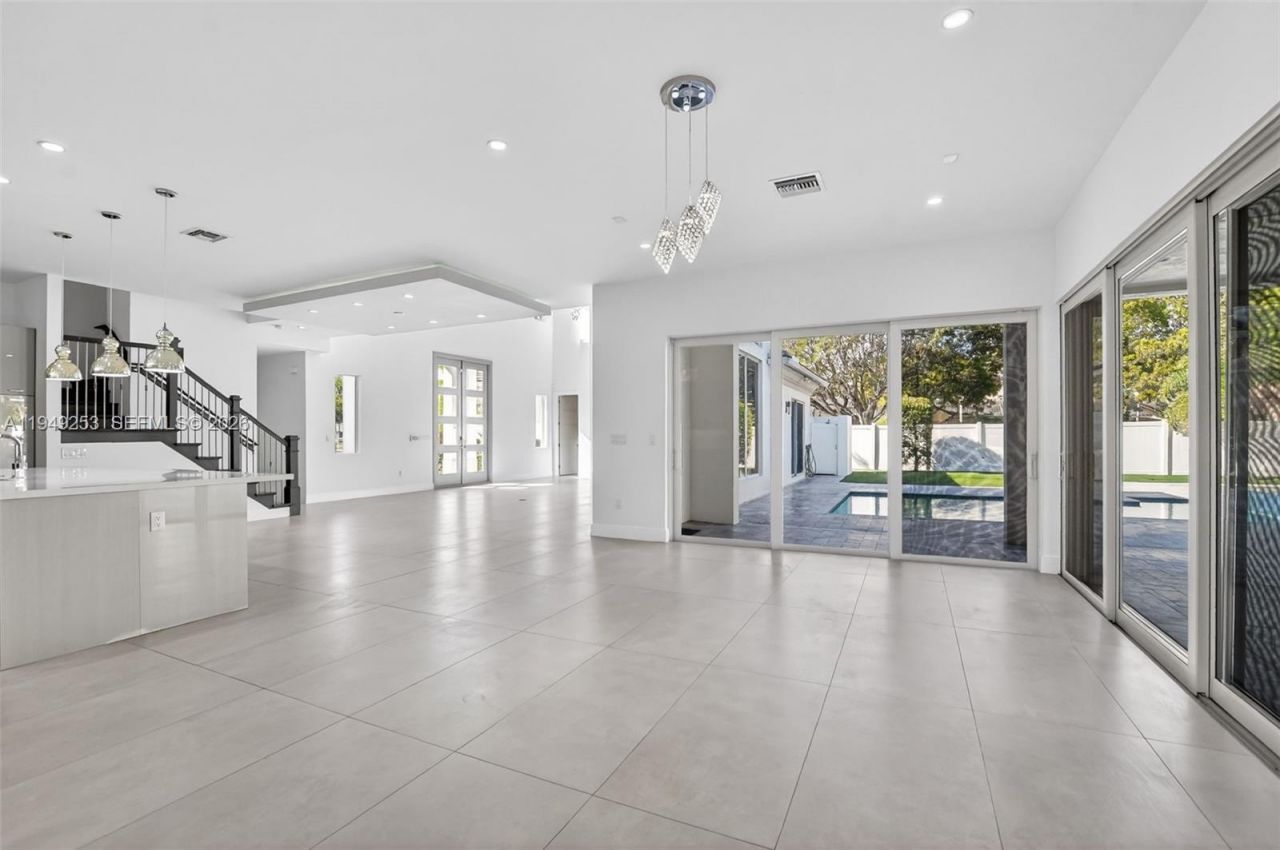 201 NE 6th St, Boca Raton, FL 33432 Photo