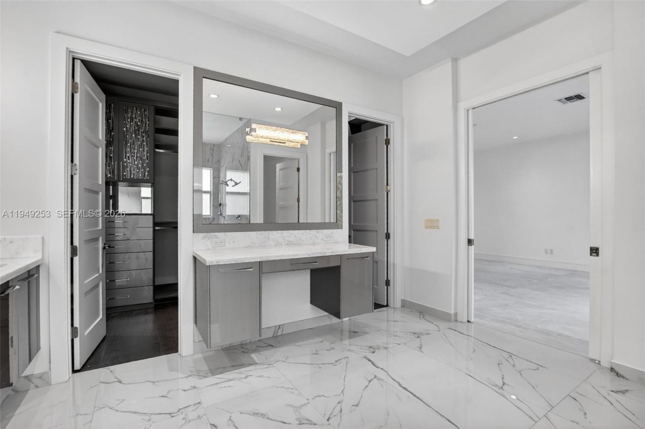 201 NE 6th St, Boca Raton, FL 33432 Photo