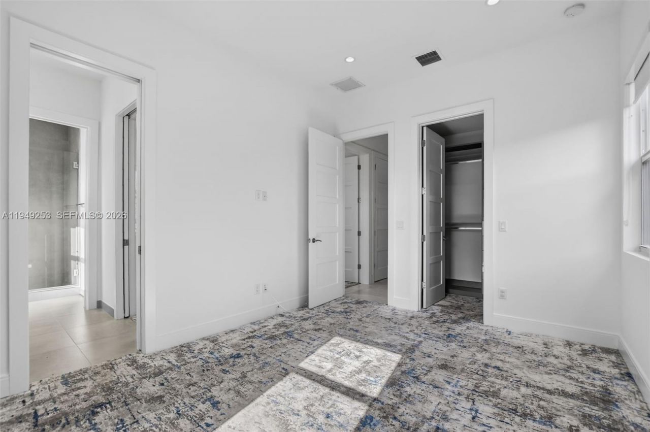 201 NE 6th St, Boca Raton, FL 33432 Photo