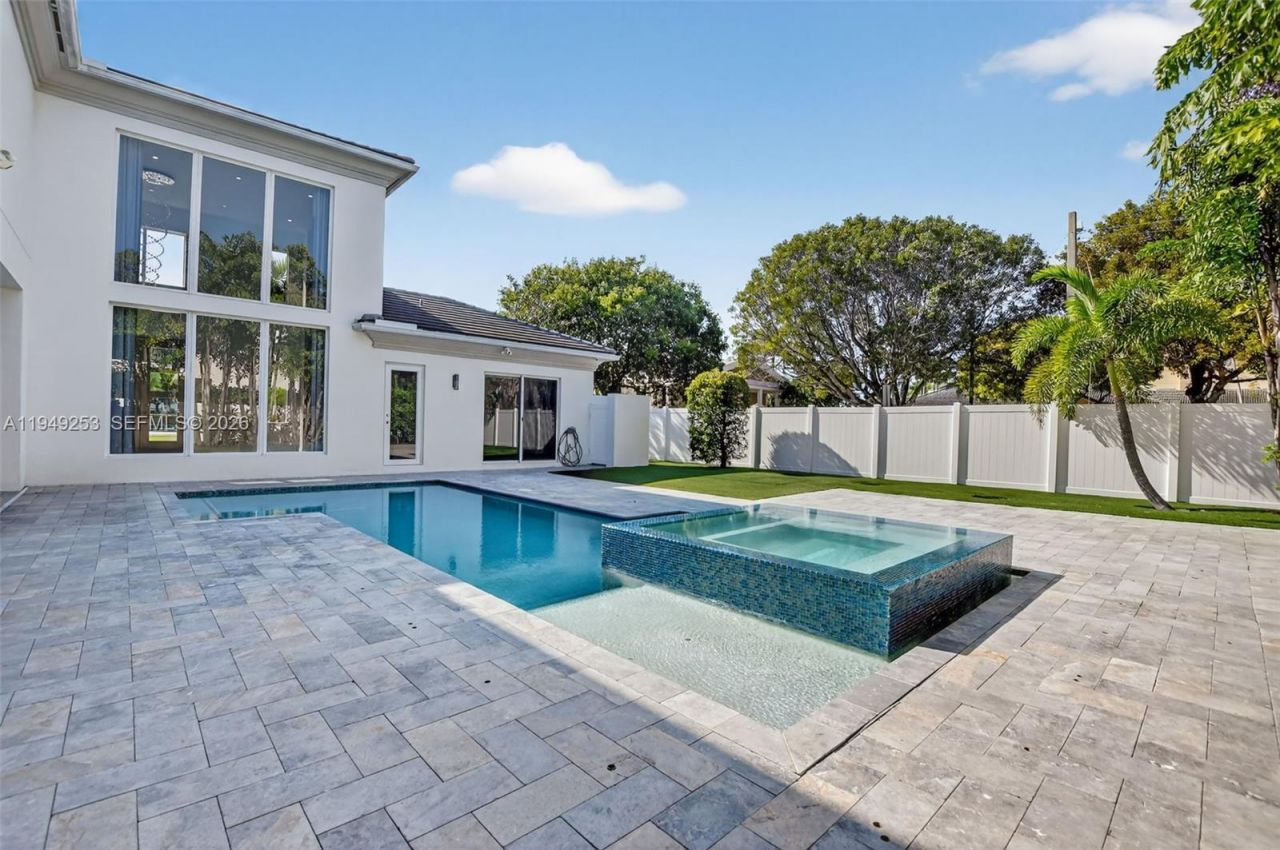 201 NE 6th St, Boca Raton, FL 33432 Photo