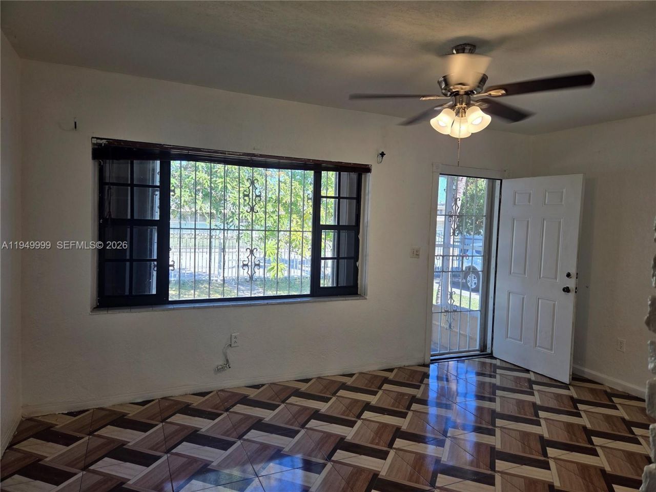 576 NW 147th St, Miami, FL 33168 Photo