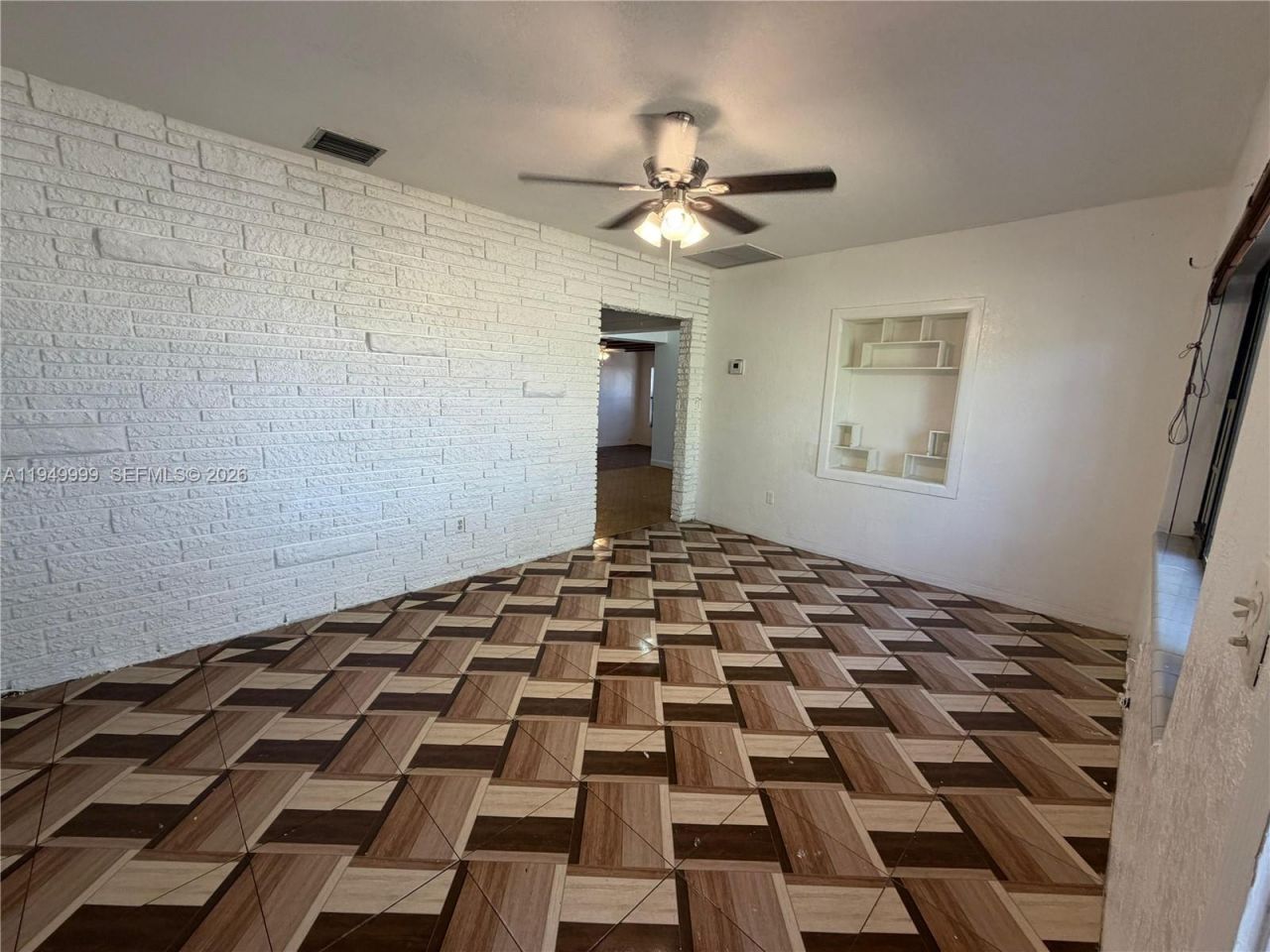 576 NW 147th St, Miami, FL 33168 Photo