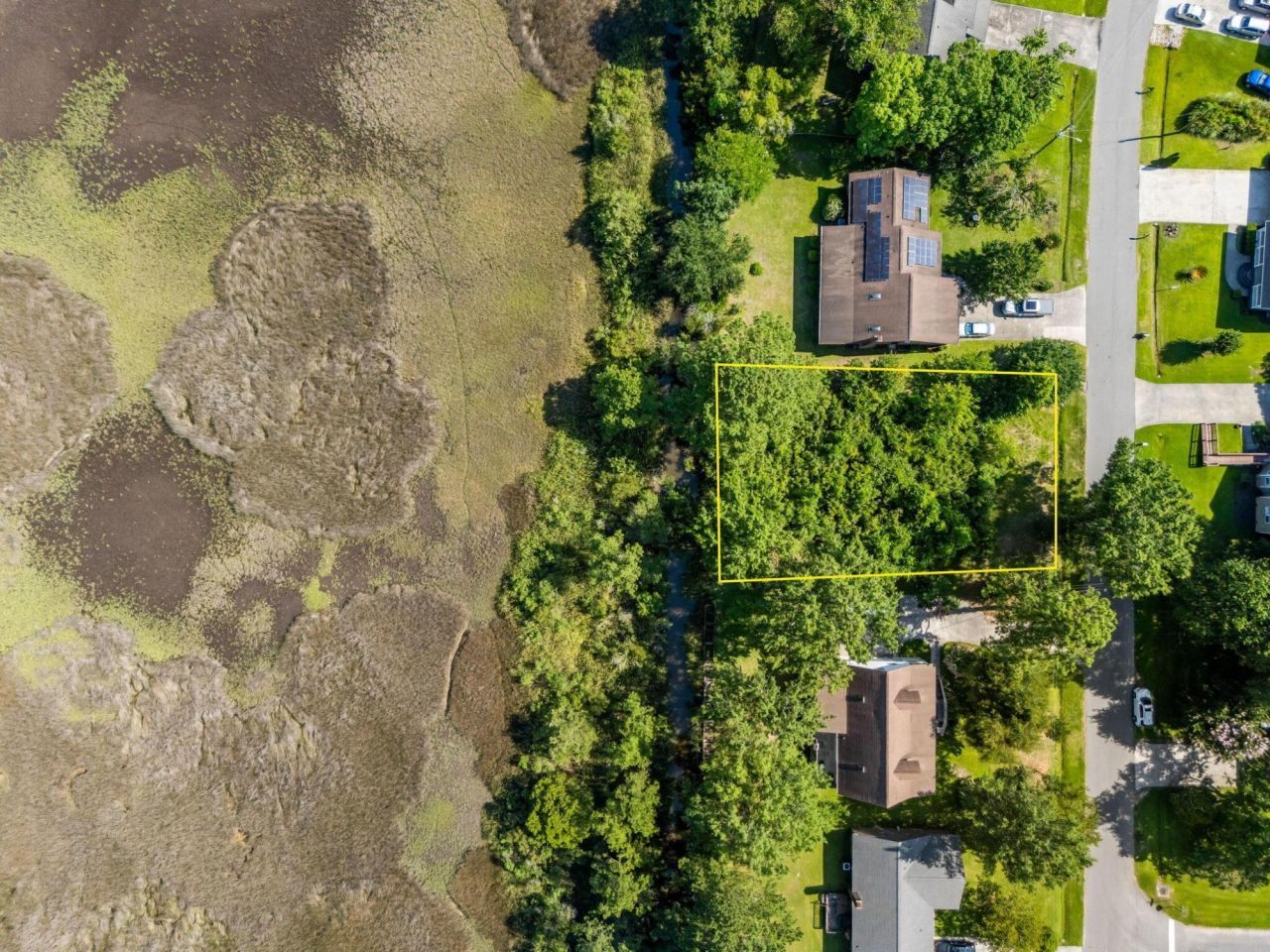 821 Longbranch Drive Photo 10