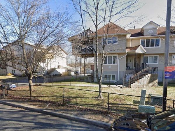 101 Park Lane, Monsey, NY 10952