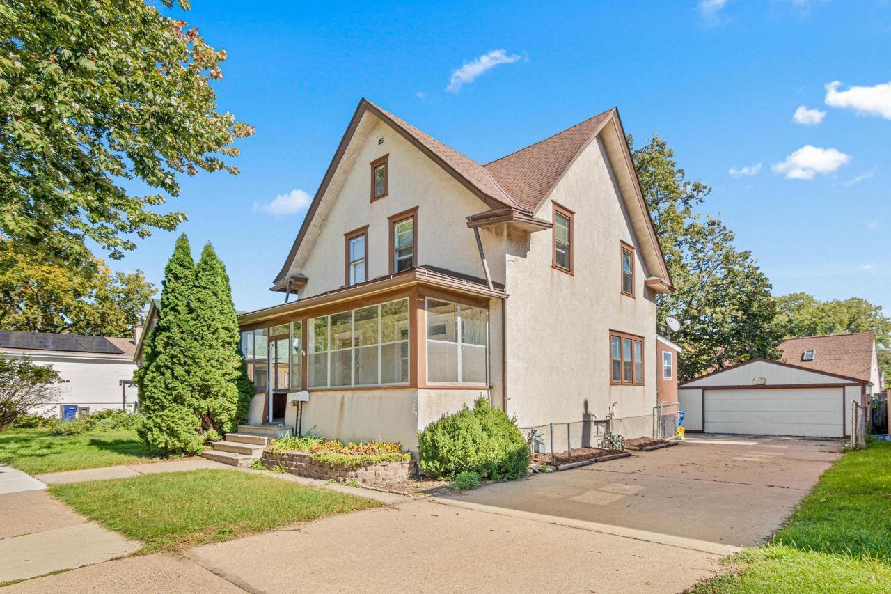 416 View Street, Saint Paul, MN 55102 Main Photo