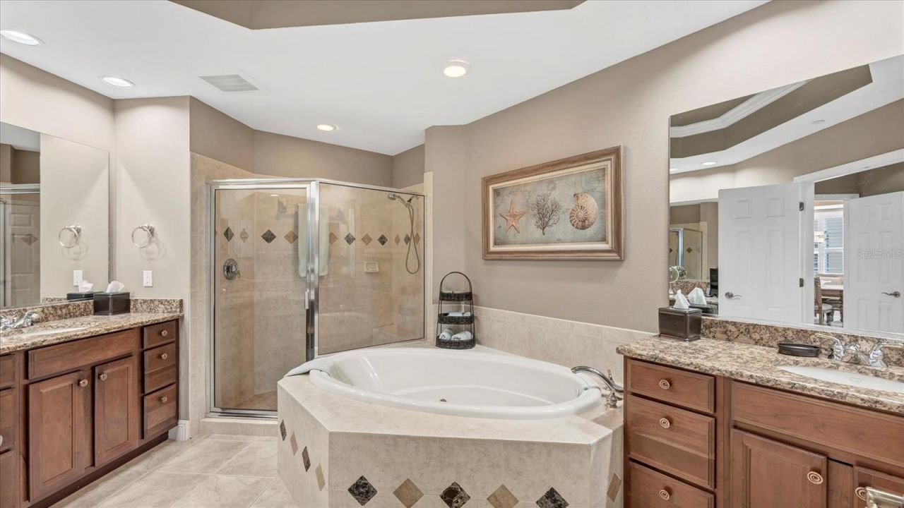 6414 Watercrest Way, Unit 302, Lakewood Ranch, FL 34202 Photo