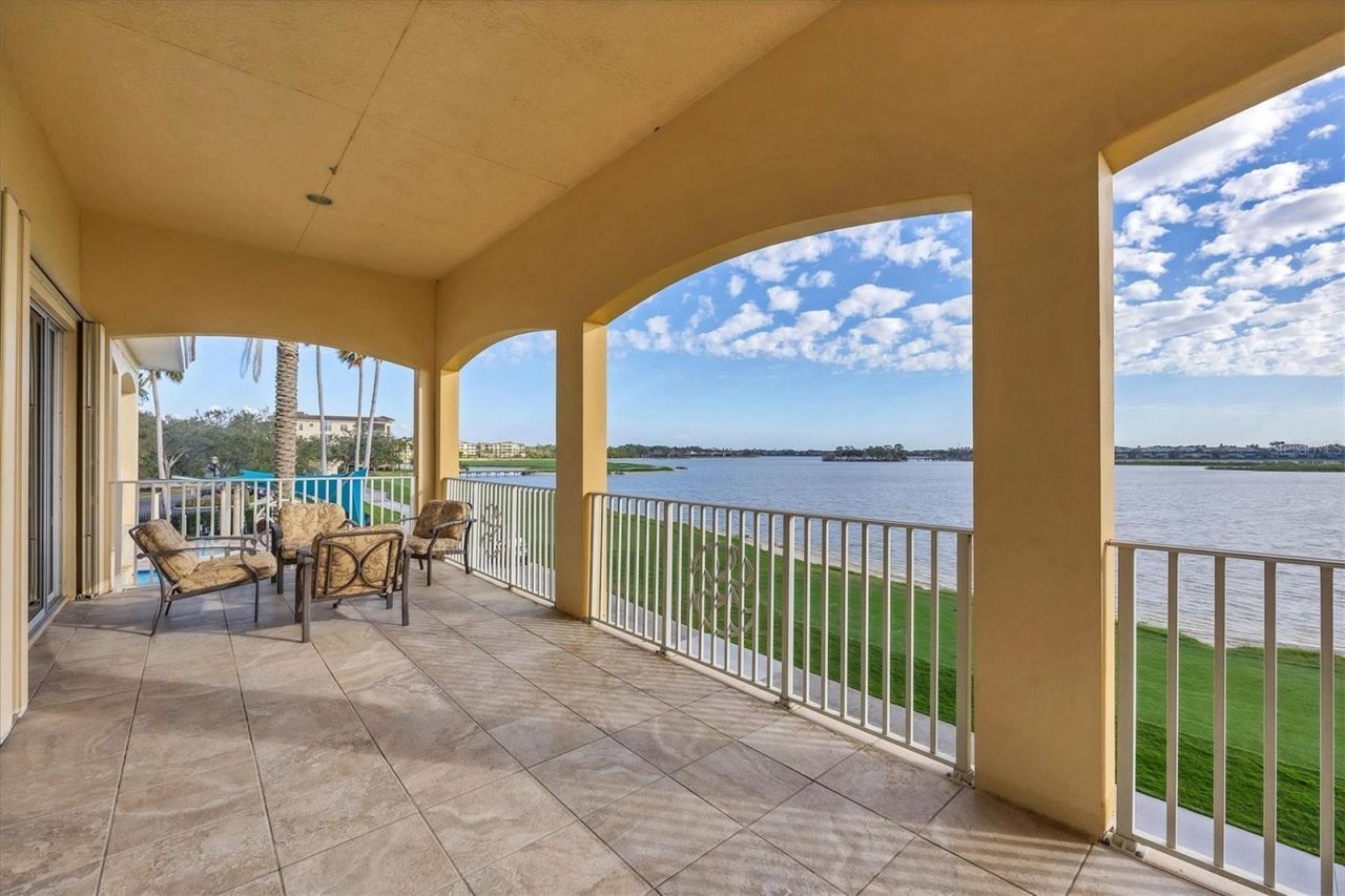 6414 Watercrest Way, Unit 302, Lakewood Ranch, FL 34202 Photo