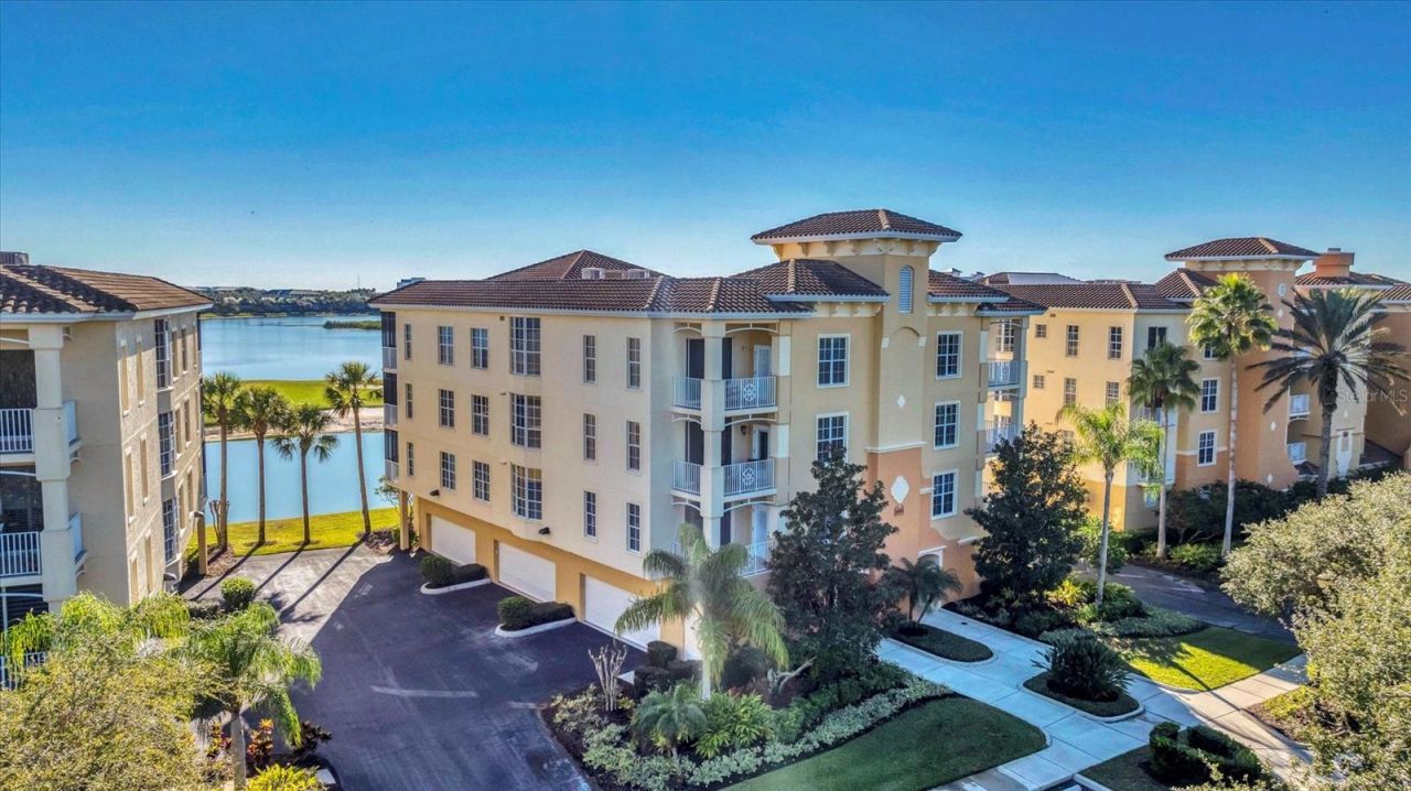 6414 Watercrest Way, Unit 302, Lakewood Ranch, FL 34202 Photo