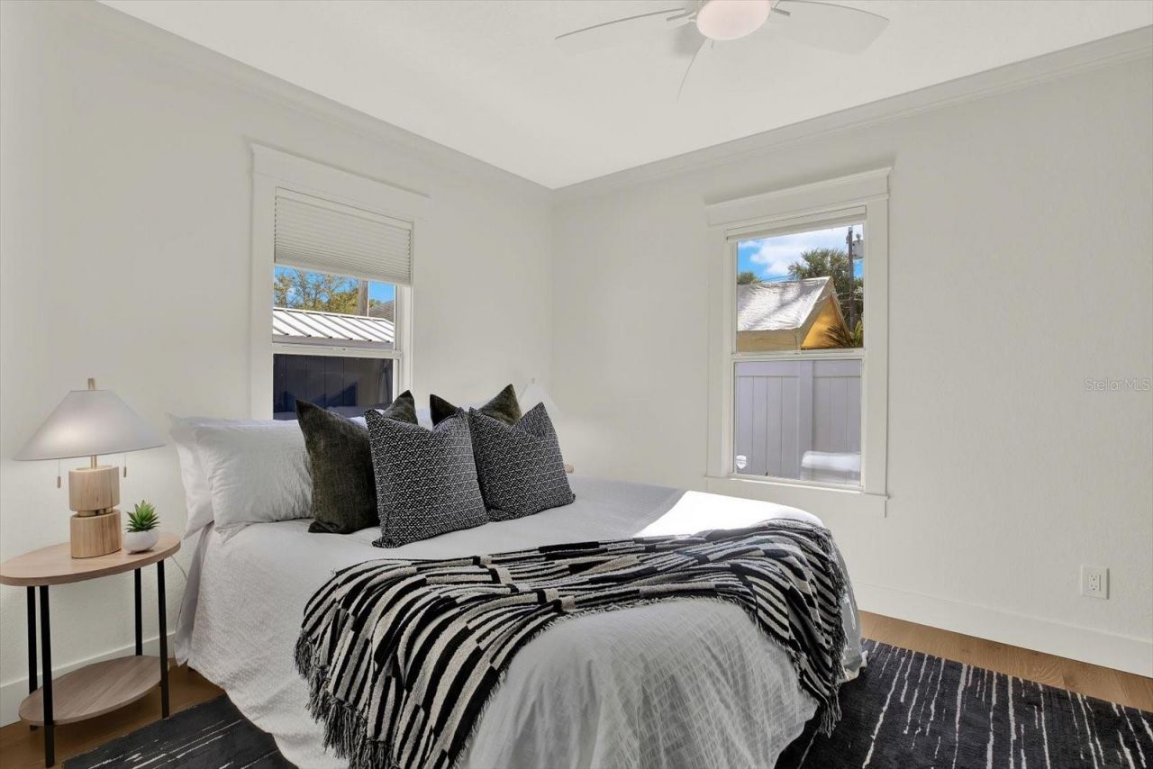 310 20th Avenue S, Saint Petersburg, FL 33705 Photo