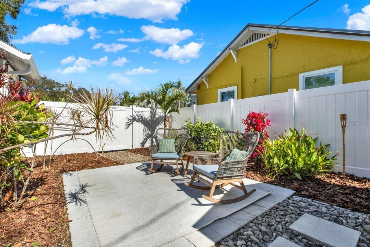 310 20th Avenue S, Saint Petersburg, FL 33705 Photo