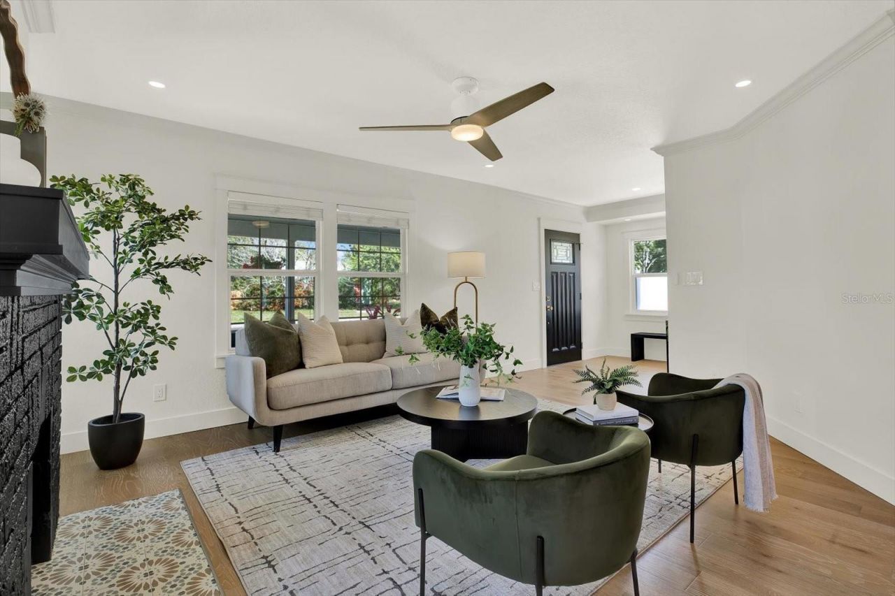 310 20th Avenue S, Saint Petersburg, FL 33705 Photo