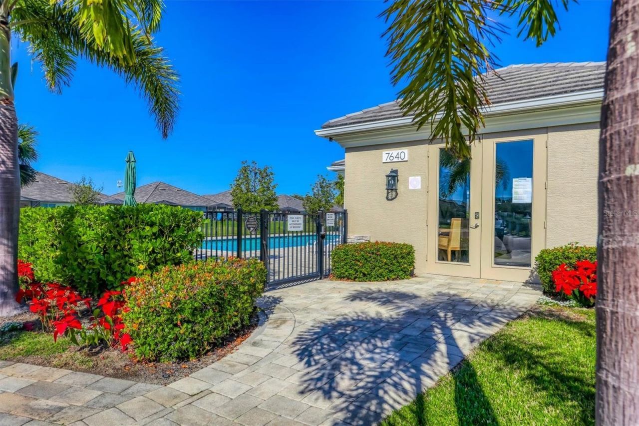 7525 Alumni Trail, Sarasota, FL 34243 Photo