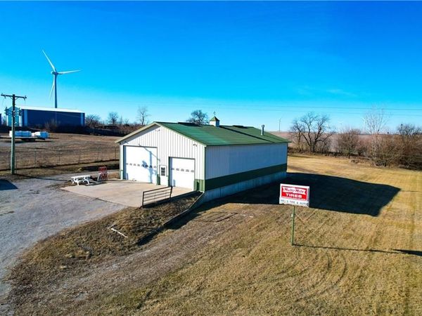 9190 NW 169 Highway, Union Star, MO 64494