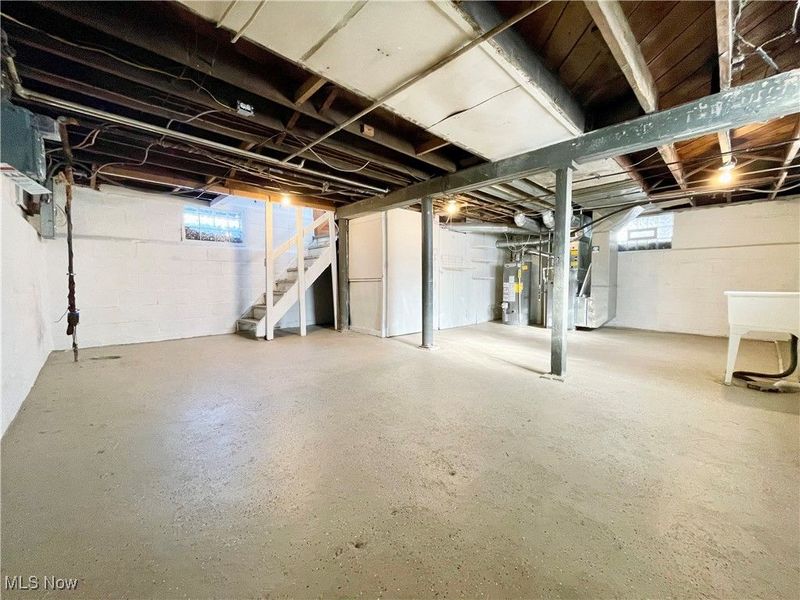 250 Center Road, Bedford, OH 44146 Photo 43