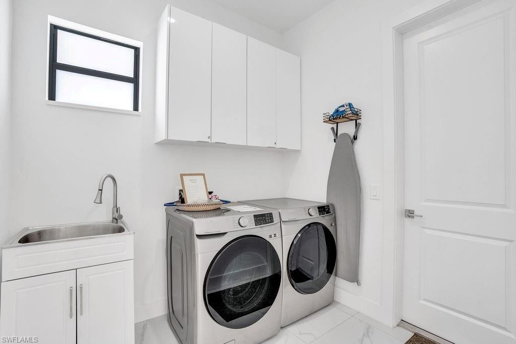 3034 NW Juanita Pl, Cape Coral, FL 33993 Photo