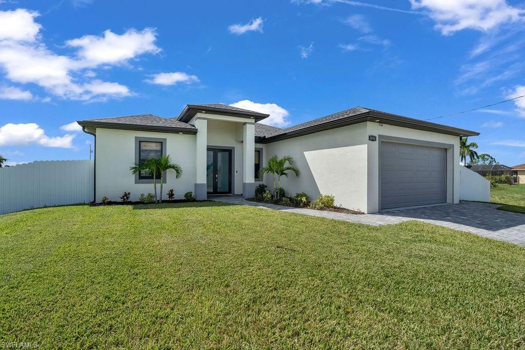 3034 NW Juanita Pl, Cape Coral, FL 33993 Photo