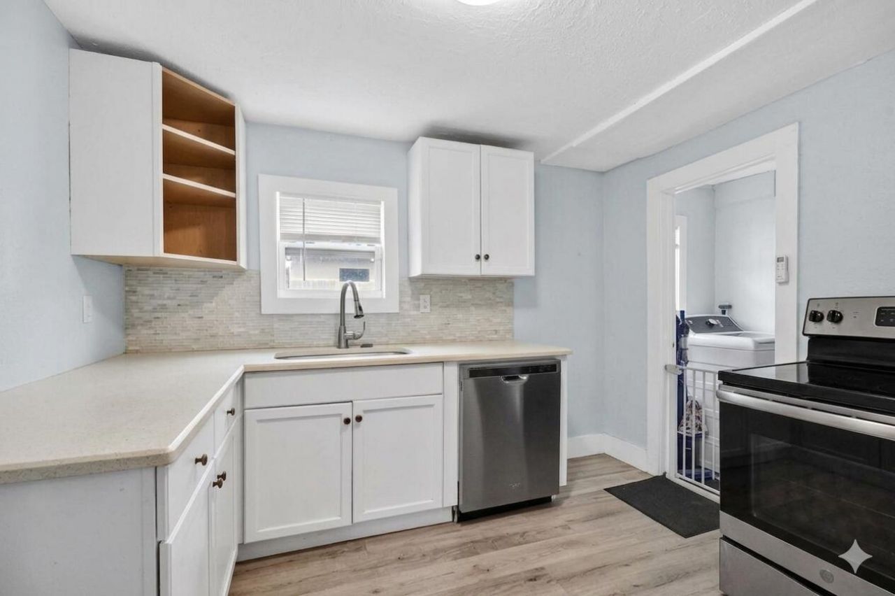 618 S Pine Street, Lake Worth Beach, FL 33460 Photo