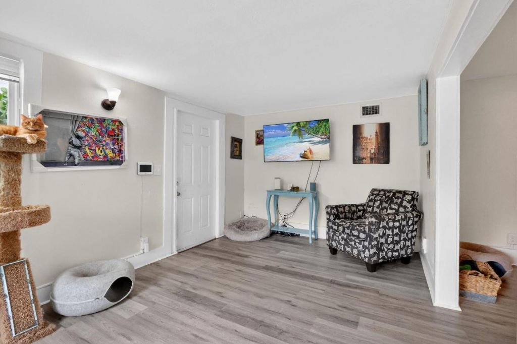 618 S Pine Street, Lake Worth Beach, FL 33460 Photo