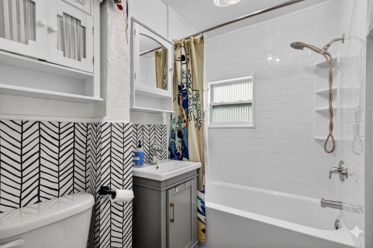 618 S Pine Street, Lake Worth Beach, FL 33460 Photo