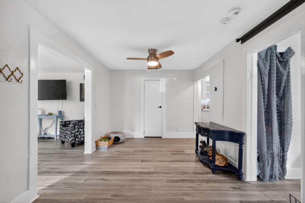 618 S Pine Street, Lake Worth Beach, FL 33460 Photo