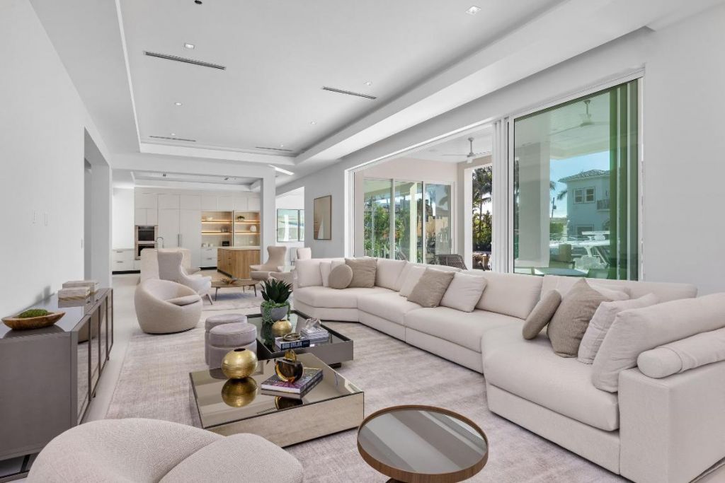 810 NE 70th Street, Boca Raton, FL 33487 Photo