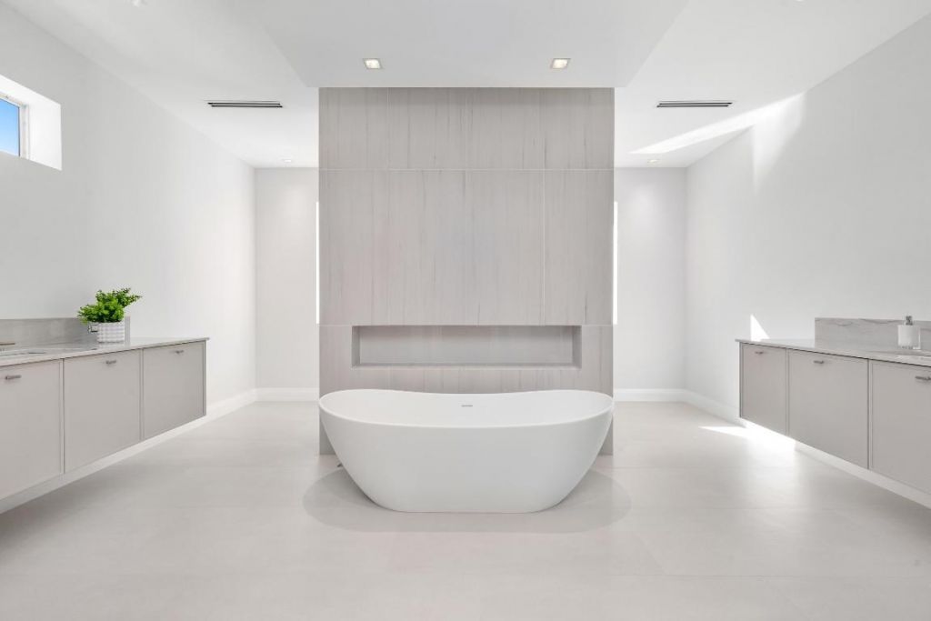 810 NE 70th Street, Boca Raton, FL 33487 Photo