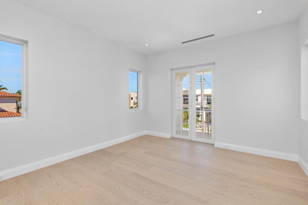 810 NE 70th Street, Boca Raton, FL 33487 Photo