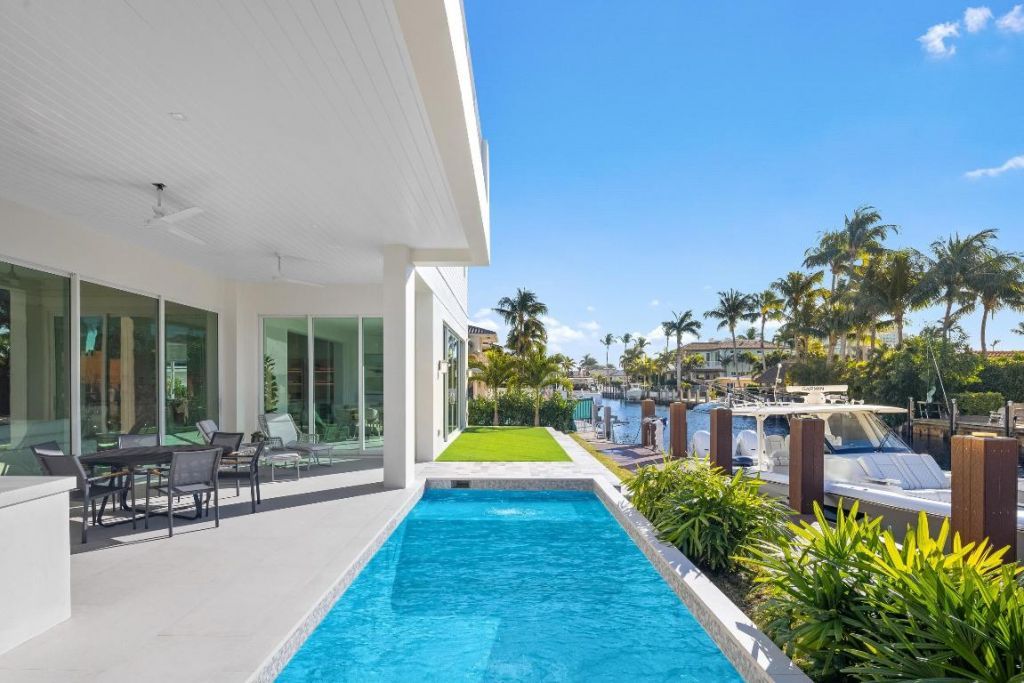 810 NE 70th Street, Boca Raton, FL 33487 Photo