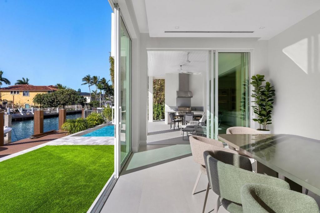 810 NE 70th Street, Boca Raton, FL 33487 Photo