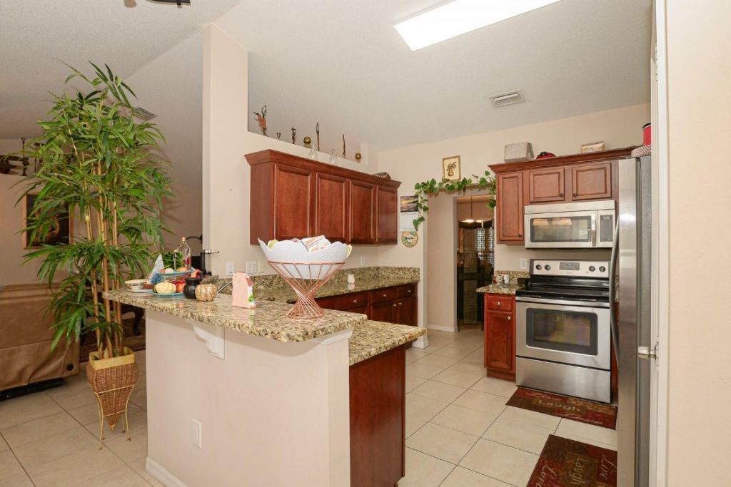 117 NE Jettie Ter, Port Saint Lucie, FL 34983 Photo