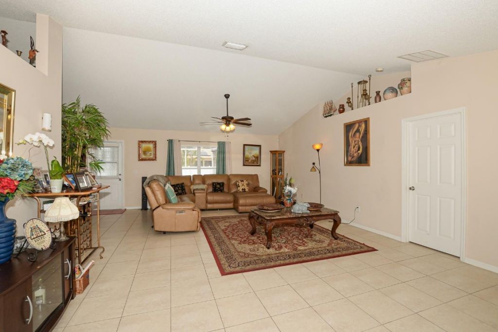 117 NE Jettie Ter, Port Saint Lucie, FL 34983 Photo