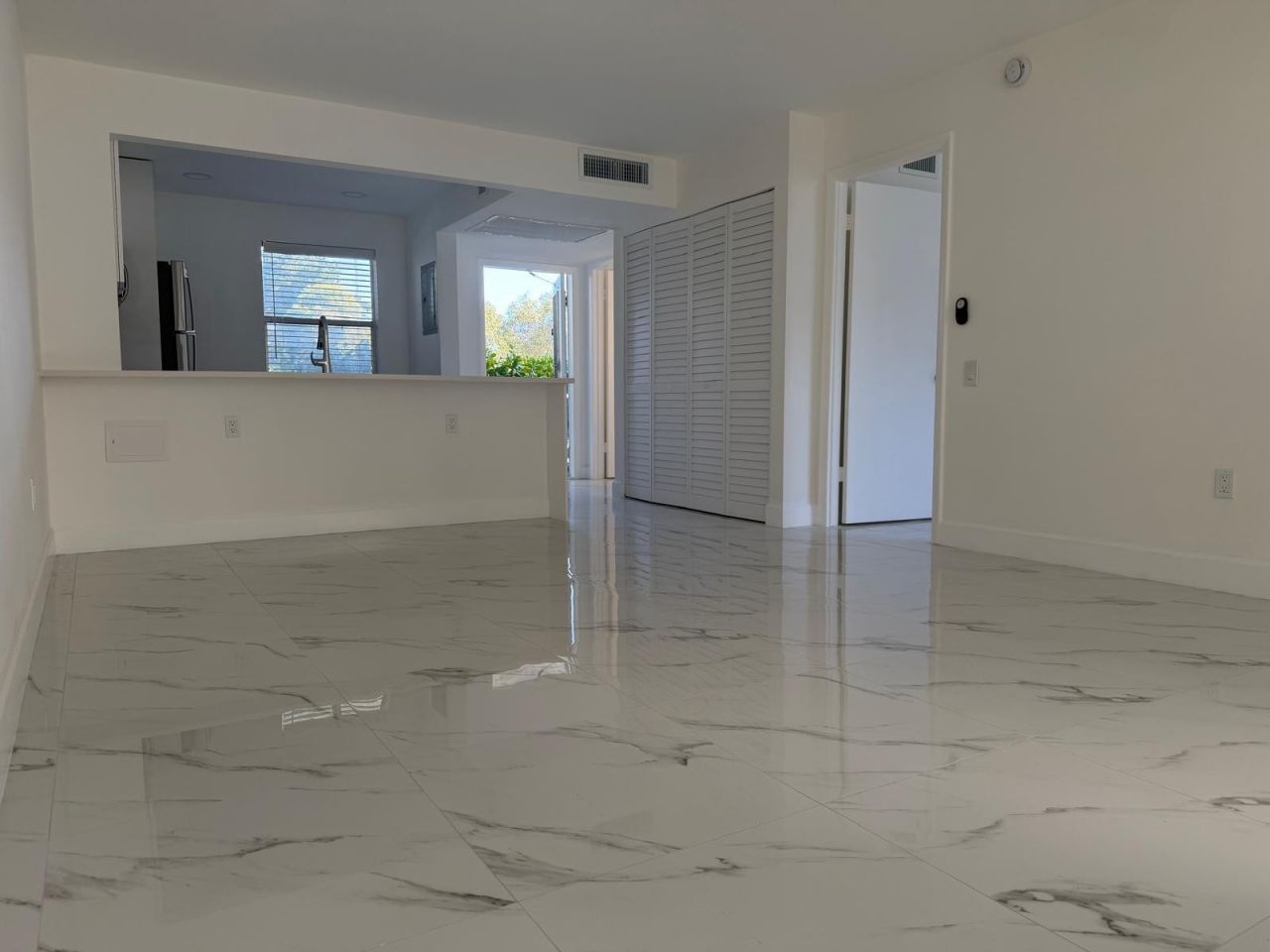 9301 N Lime Bay Boulevard, Unit 102, Tamarac, FL 33321 Photo