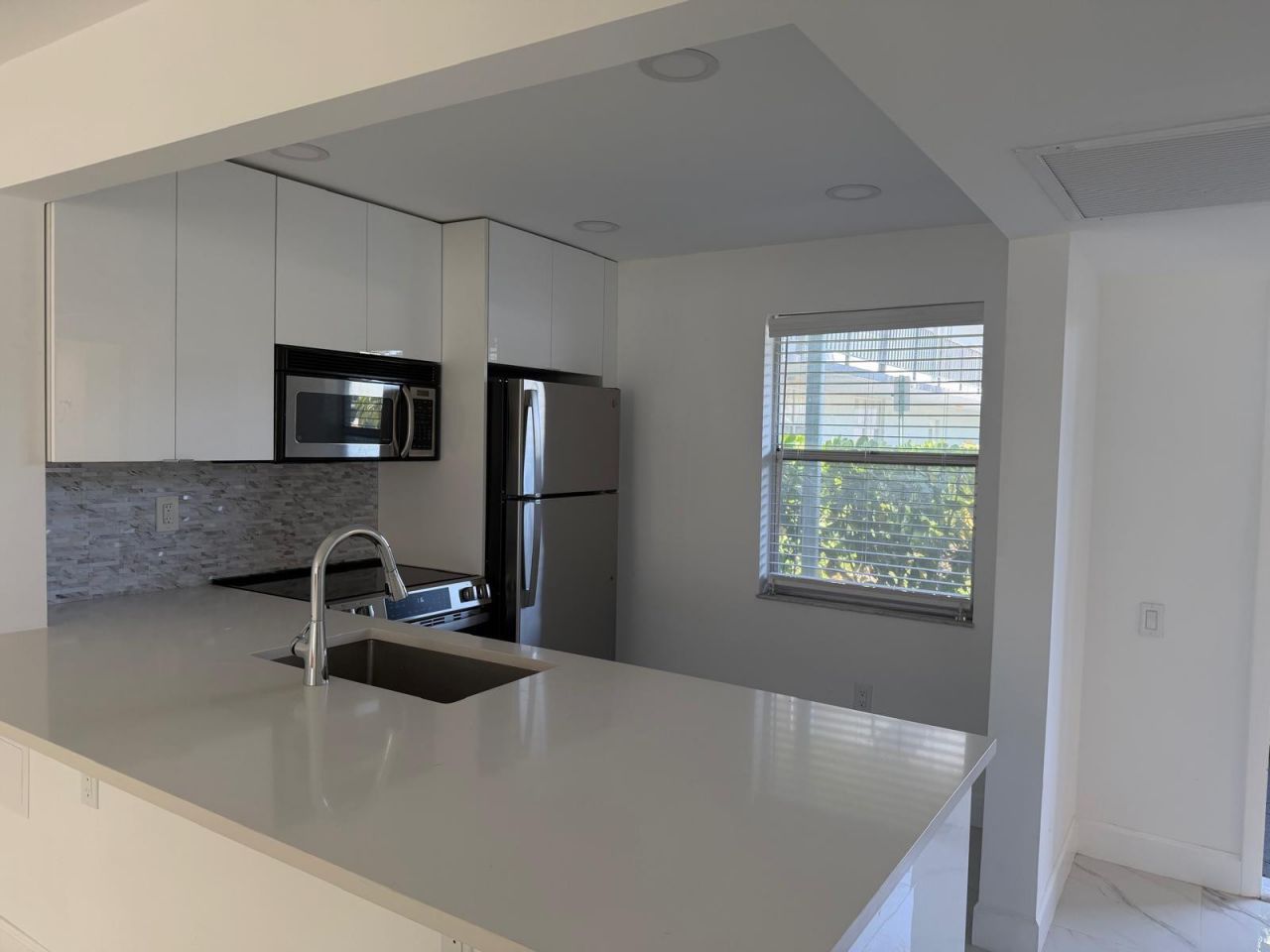 9301 N Lime Bay Boulevard, Unit 102, Tamarac, FL 33321 Photo