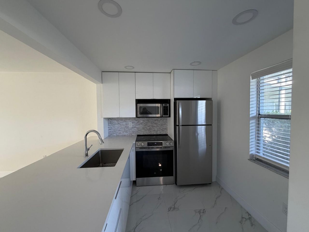 9301 N Lime Bay Boulevard, Unit 102, Tamarac, FL 33321 Photo