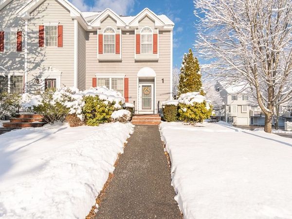 38 Tarbell St, Unit 1D, Pepperell, MA 01463