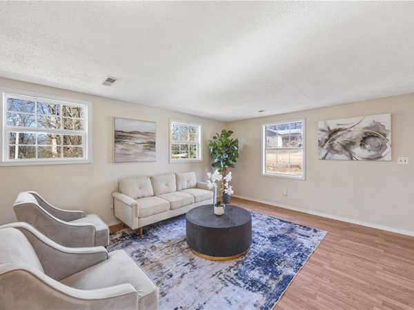 1615 N John Miller Road, Fayetteville, AR 72704