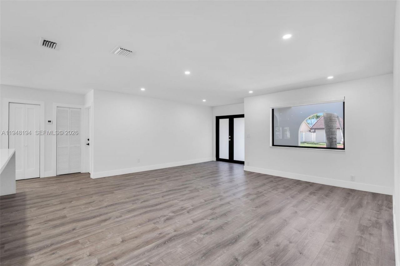 2203 SW 139th Ave, Miami, FL 33175 Photo