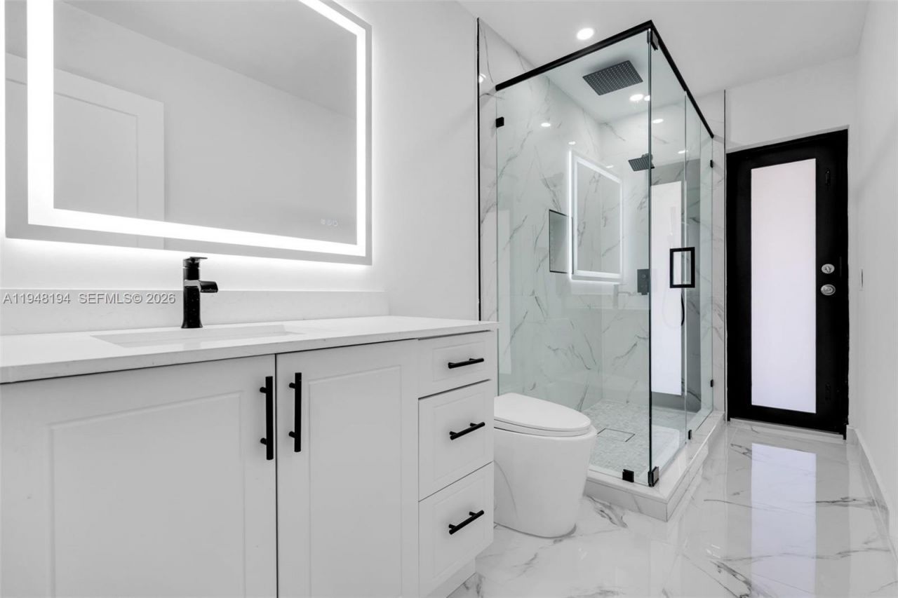 2203 SW 139th Ave, Miami, FL 33175 Photo