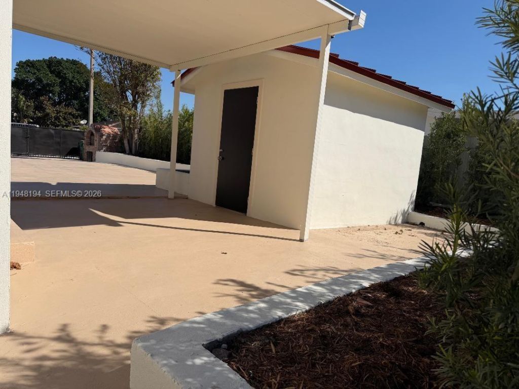 2203 SW 139th Ave, Miami, FL 33175 Photo